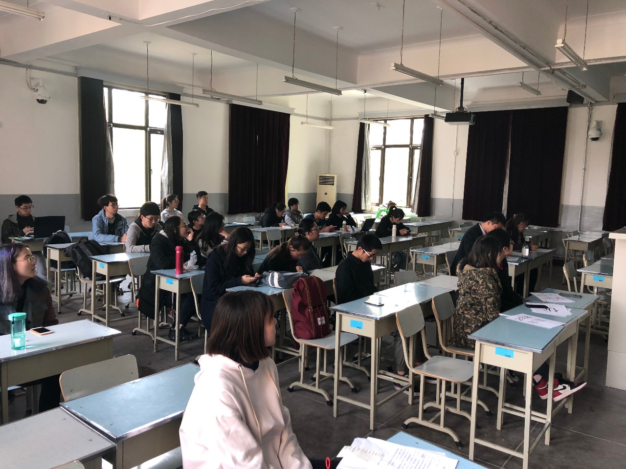 牛牛游戏